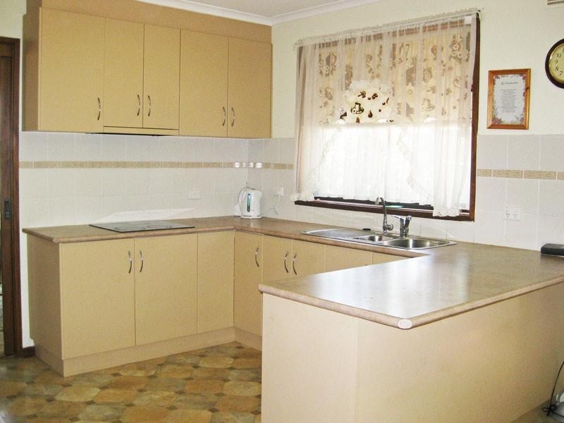 29 Ridgeway Crescent, Kennington VIC 3550