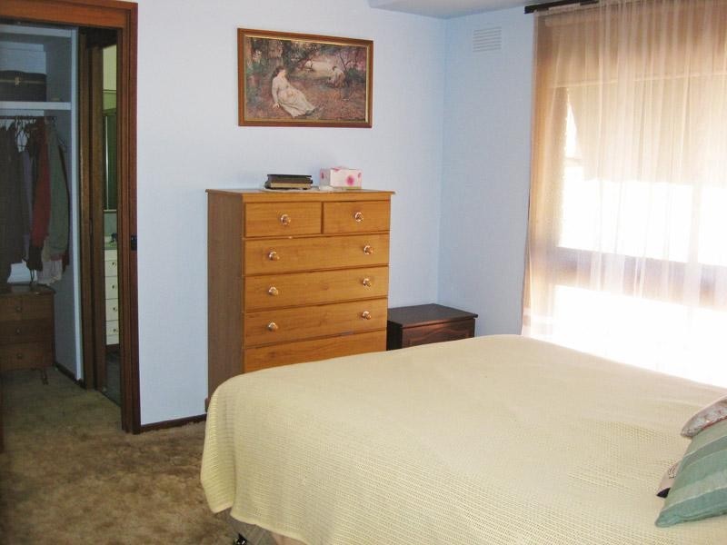 29 Ridgeway Crescent, Kennington VIC 3550