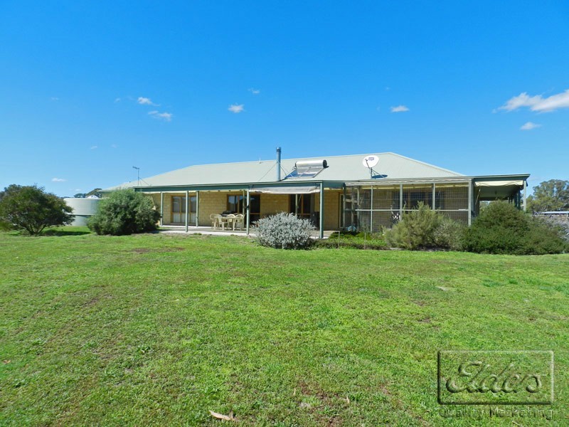 57 Davies Road, Walmer VIC 3463
