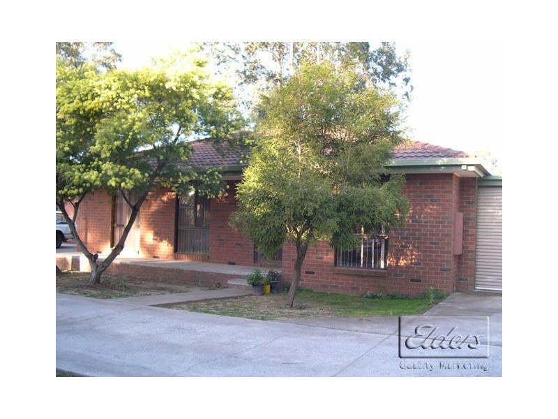 2/207 McIvor Road, Strathdale VIC 3550