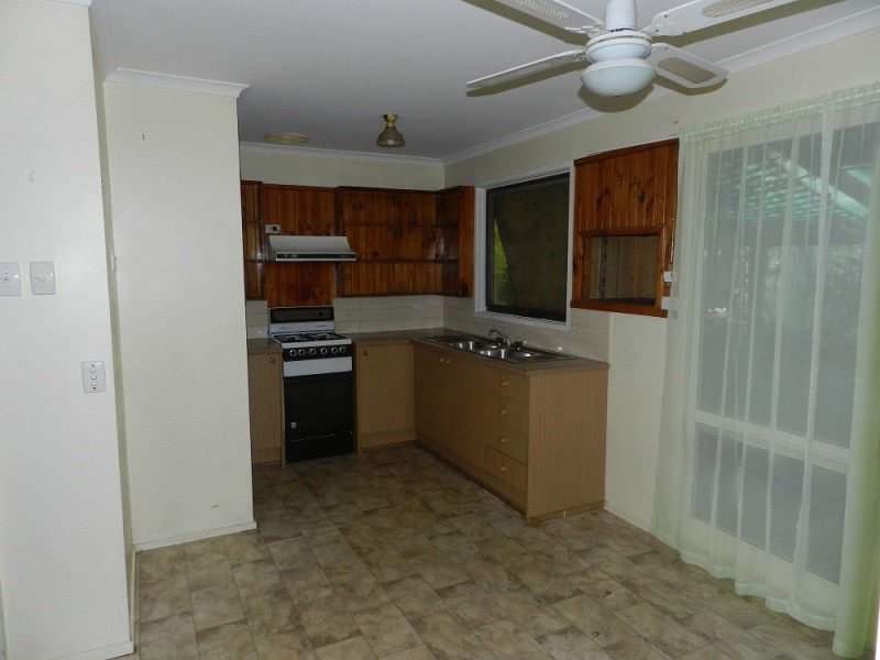 17 Maroo Street, White Hills VIC 3550