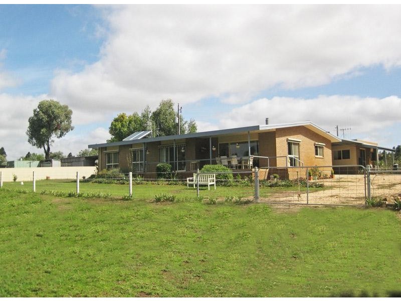 51 Hannans Road, Mandurang South VIC 3551