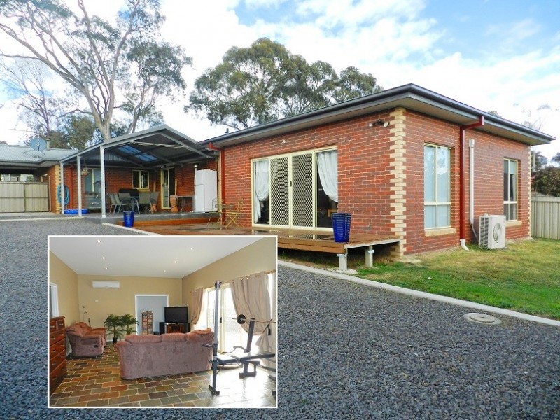 20 John Street, Kangaroo Flat VIC 3555