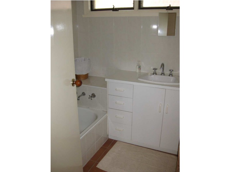 141 Reservoir Rd, Strathdale VIC 3550