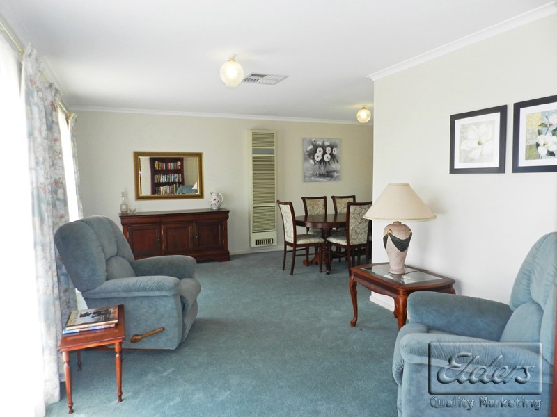 18 O’Dea Crescent, Kangaroo Flat VIC 3555