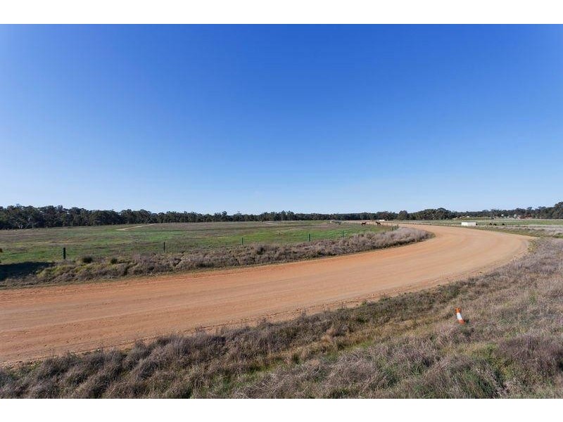 1535 McIvor Highway, Longlea VIC 3551