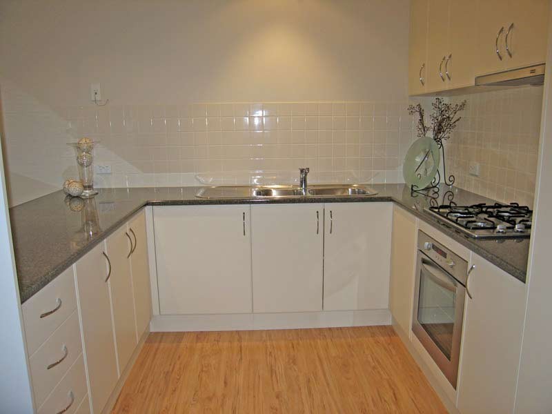 2/16 Station Street, Kangaroo Flat VIC 3555