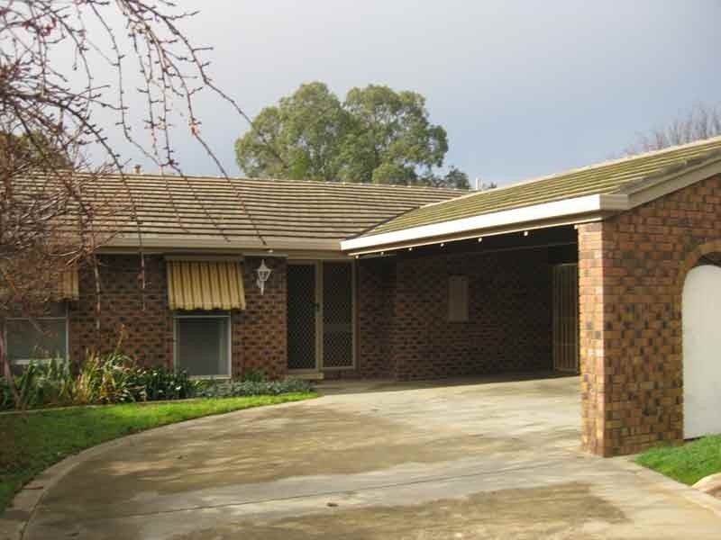 23 Belinda Avenue, Golden Square VIC 3555