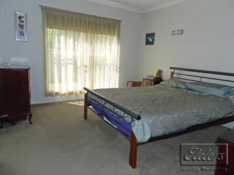 4 Quick Street, Ironbark VIC 3550