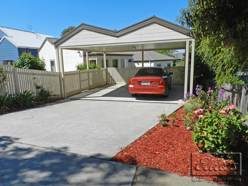 4 Quick Street, Ironbark VIC 3550