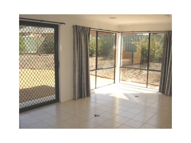 128 Queen Street, Kangaroo Flat VIC 3555