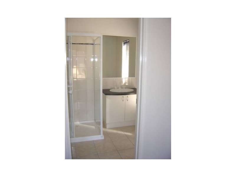 128 Queen Street, Kangaroo Flat VIC 3555