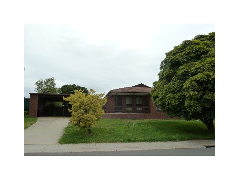 9 Bolton Drive, Strathdale VIC 3550