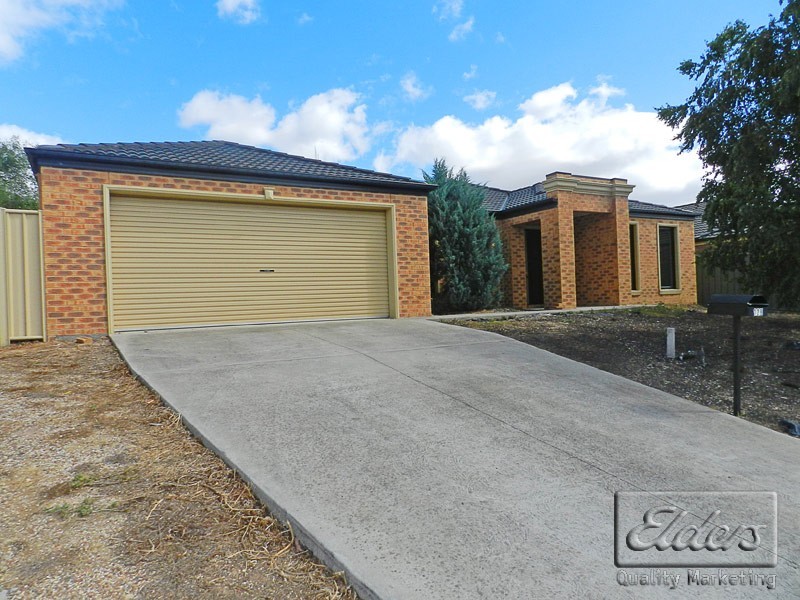 128 Queen Street, Kangaroo Flat VIC 3555