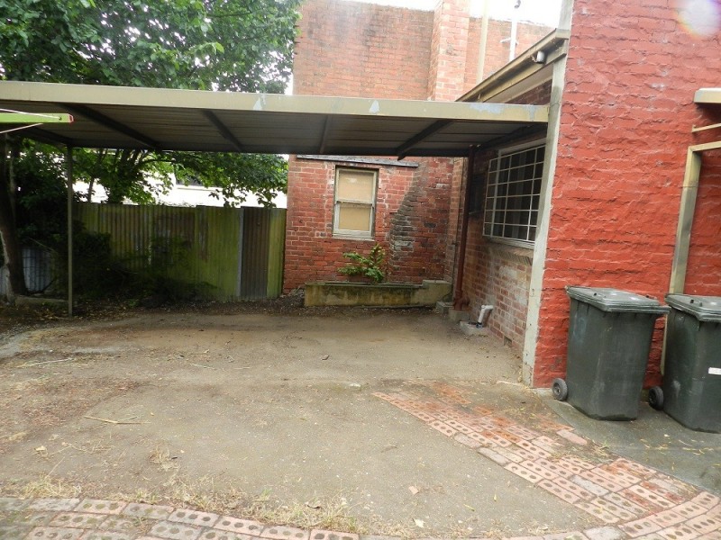 8A Sailors Gully Rd, Eaglehawk VIC 3556