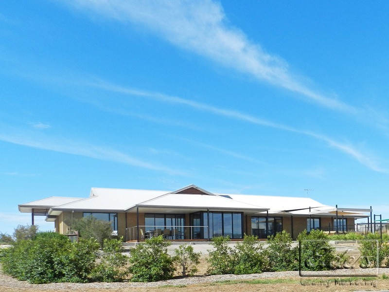 75 Sunrise Crescent, Lockwood South VIC 3551