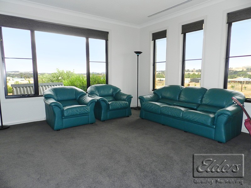 75 Sunrise Crescent, Lockwood South VIC 3551