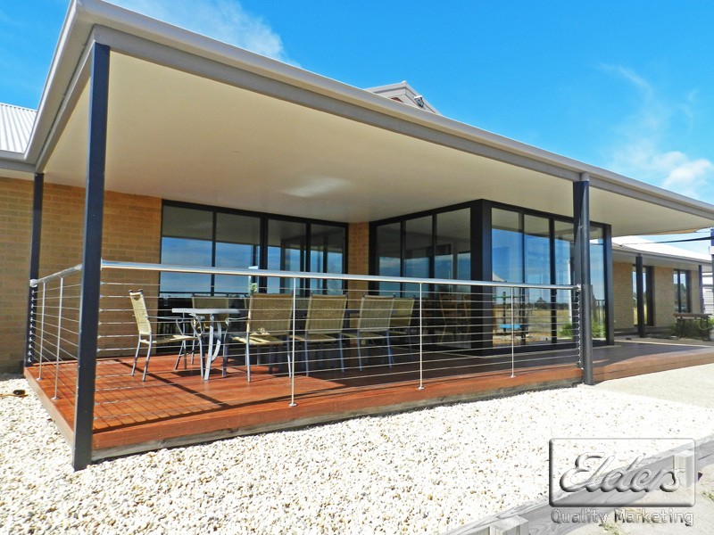 75 Sunrise Crescent, Lockwood South VIC 3551