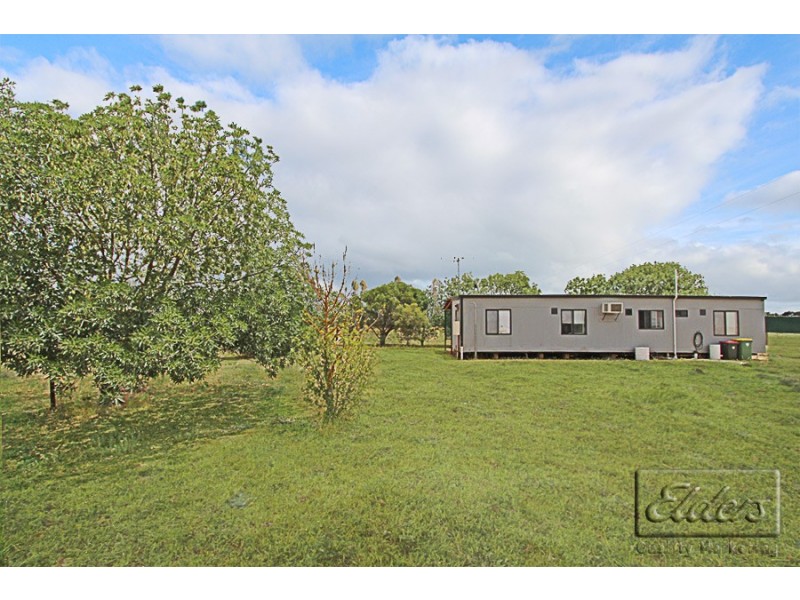 432 Foster Road, Rochester VIC 3561