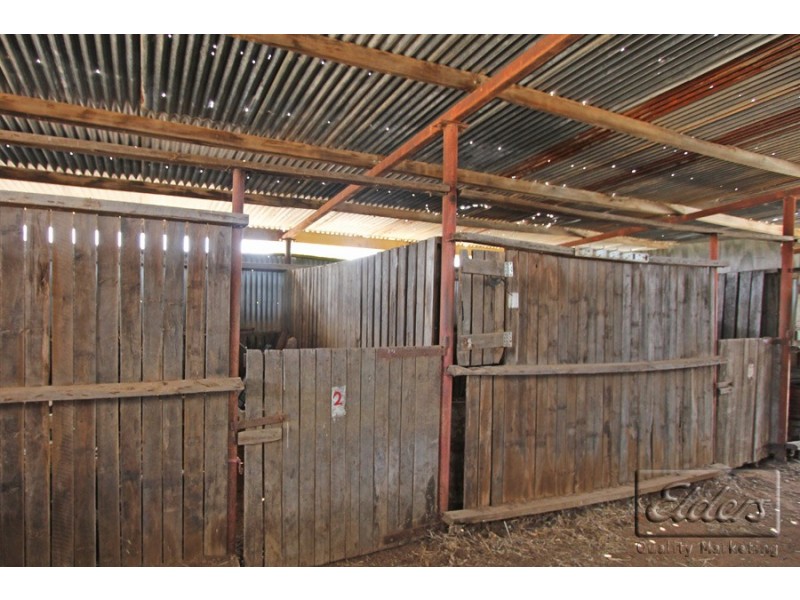 432 Foster Road, Rochester VIC 3561