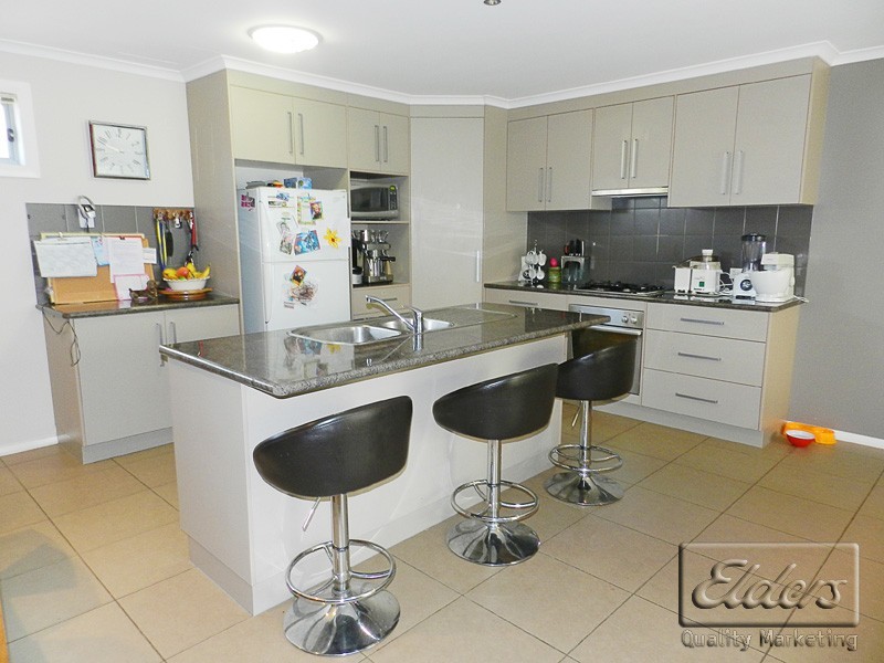 76 Wood Street, California Gully VIC 3556