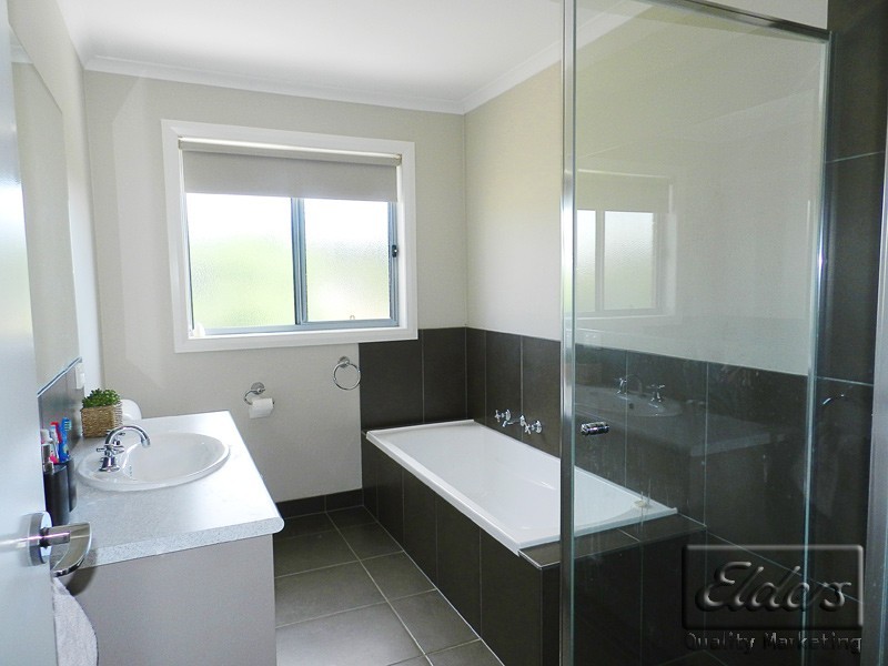 76 Wood Street, California Gully VIC 3556