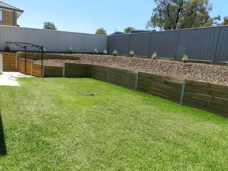19 Bronze Drive, Kangaroo Flat VIC 3555