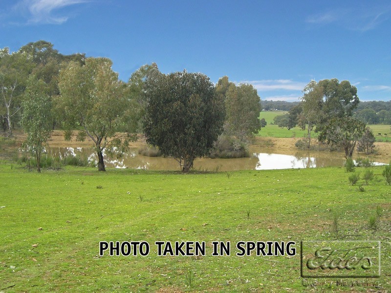118 Enright Road, Strathfieldsaye VIC 3551