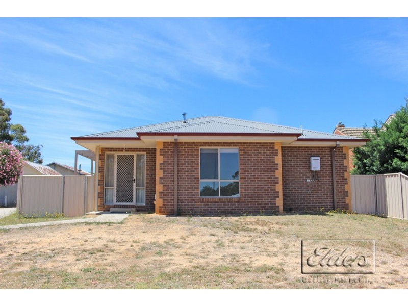 1/8 Glencoe Street, Kennington VIC 3550