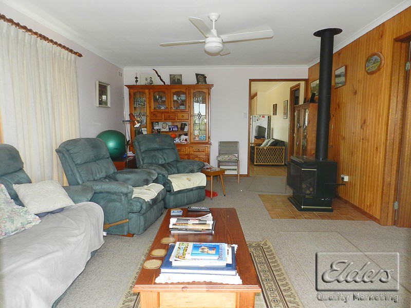 20 Hill Street, Kangaroo Flat VIC 3555