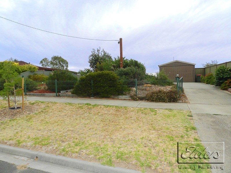 20 Hill Street, Kangaroo Flat VIC 3555