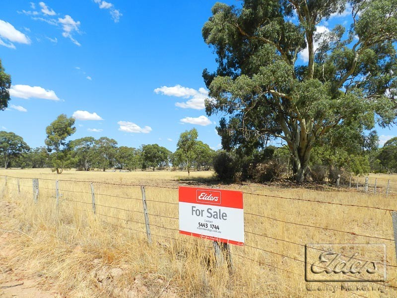 Cnr Weeah Street and Bywater Road, Inglewood VIC 3517