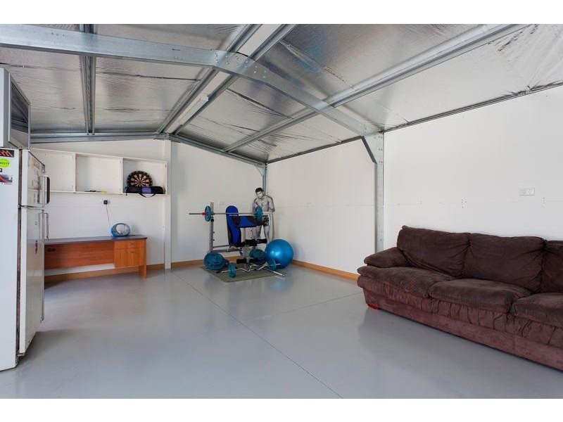14 Dowker Street, Epsom VIC 3551