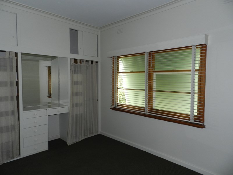 26 Derna Court, Golden Square VIC 3555