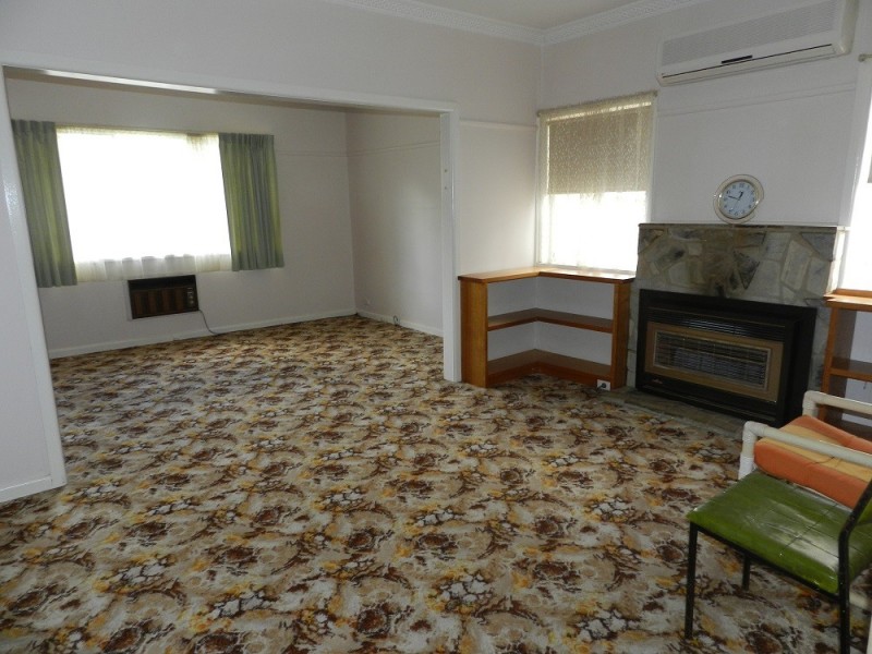 48 Race St, Flora Hill VIC 3550