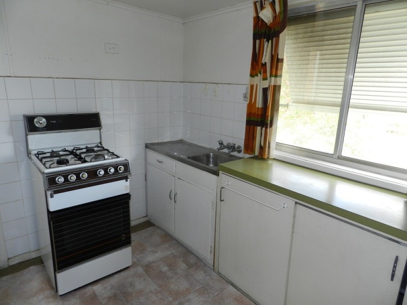 48 Race St, Flora Hill VIC 3550