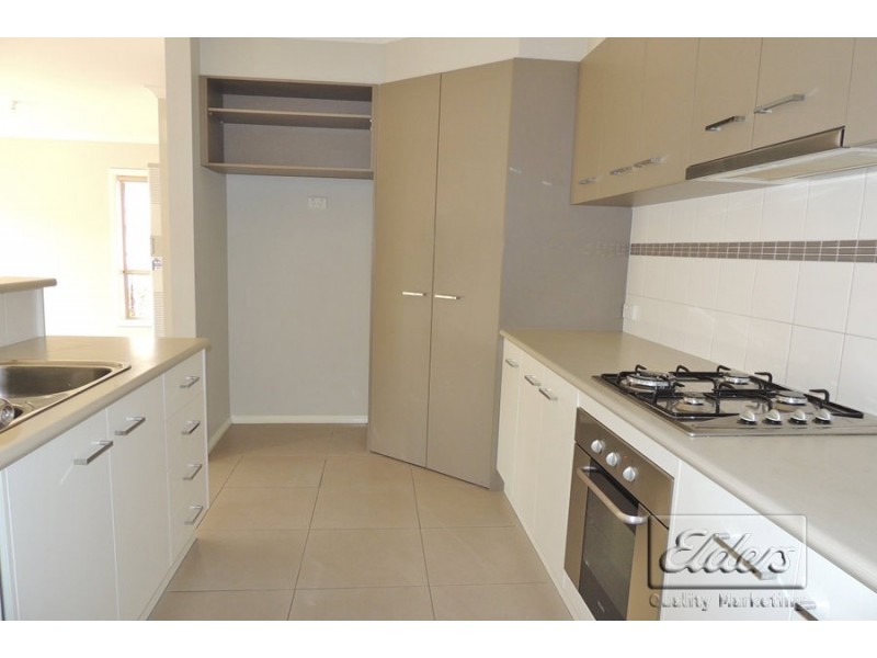 4/8 Glencoe Street, Kennington VIC 3550