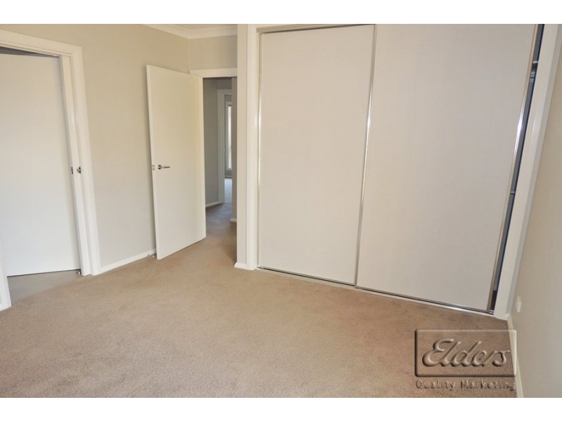 4/8 Glencoe Street, Kennington VIC 3550