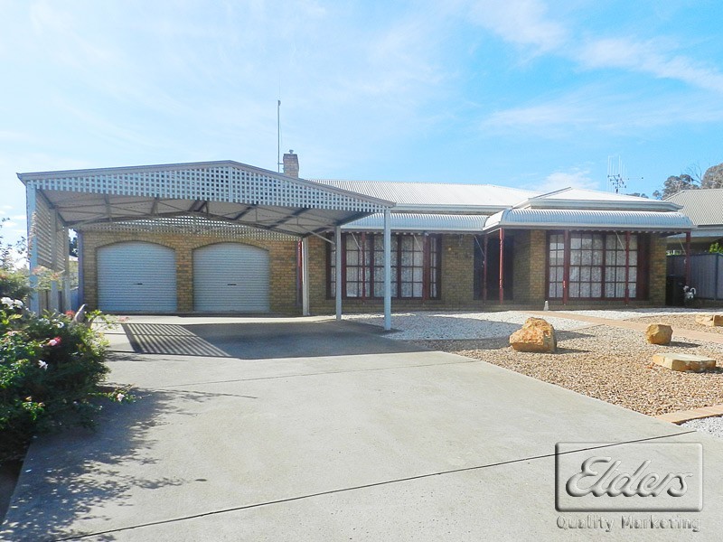 5 Lauren Court, Kangaroo Flat VIC 3555