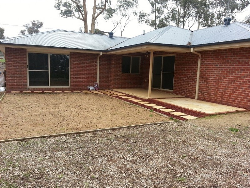 180 Simpsons Rd, Eaglehawk VIC 3556