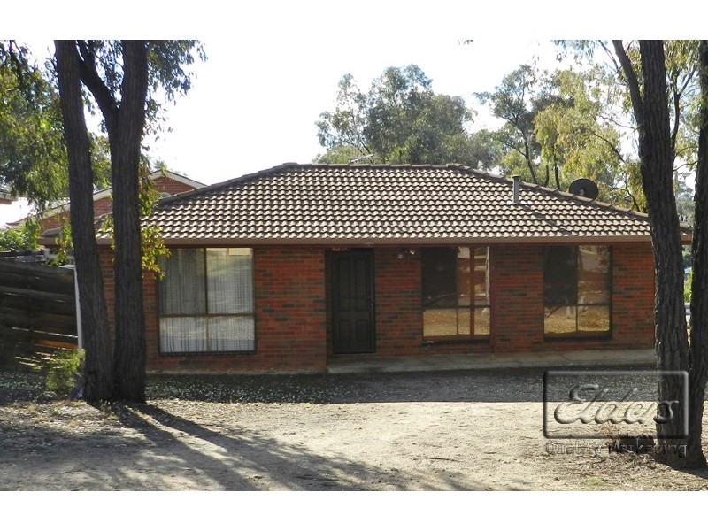 16 Timbarra Drive, Golden Square VIC 3555