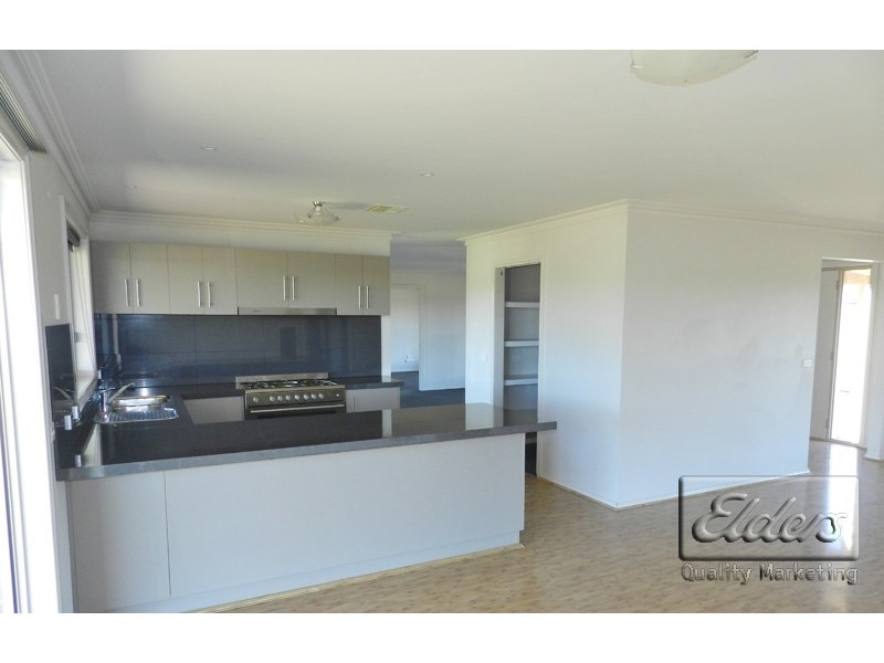 152 Sunrise Crescent, Lockwood South VIC 3551