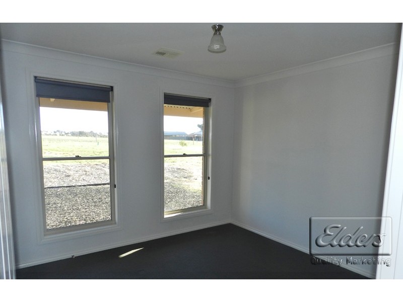 152 Sunrise Crescent, Lockwood South VIC 3551