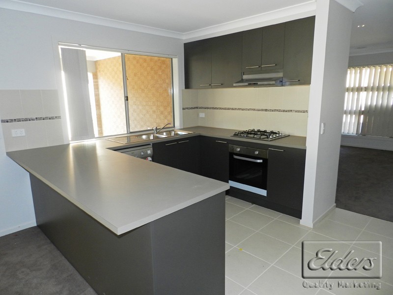 16 Parklands Way, Maiden Gully VIC 3551