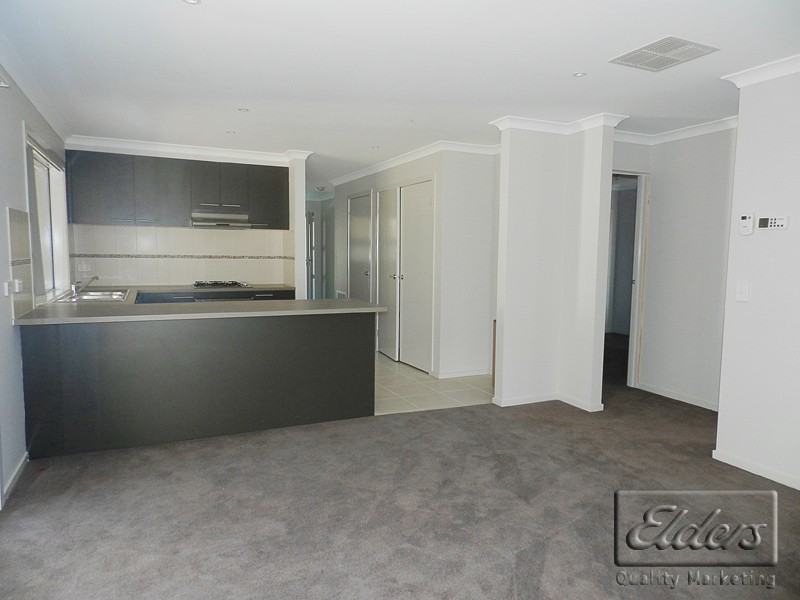 16 Parklands Way, Maiden Gully VIC 3551