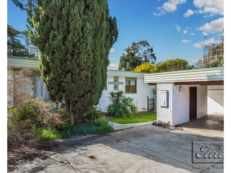 1/12 Harpin Street, Strathdale VIC 3550