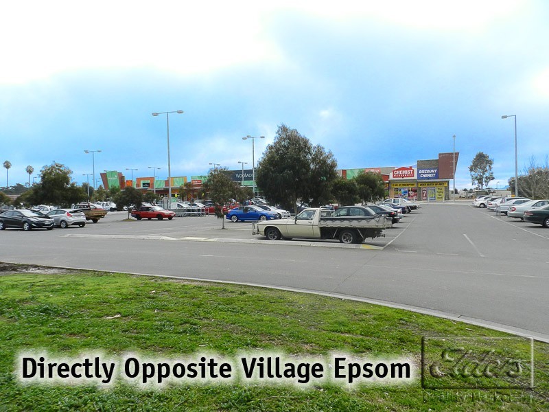 27 Howard Street, Epsom VIC 3551