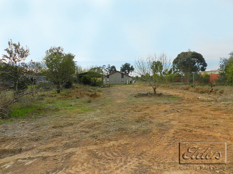 27 Howard Street, Epsom VIC 3551