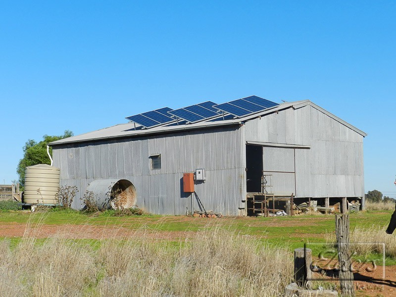 Cnr Bendigo-Pyramid Hill Rd and Bridgewater-Raywood Rd, Raywood VIC 3570