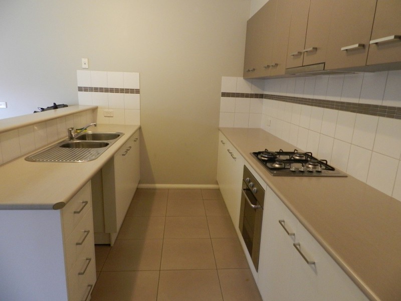 5/8 Glencoe Street, Kennington VIC 3550